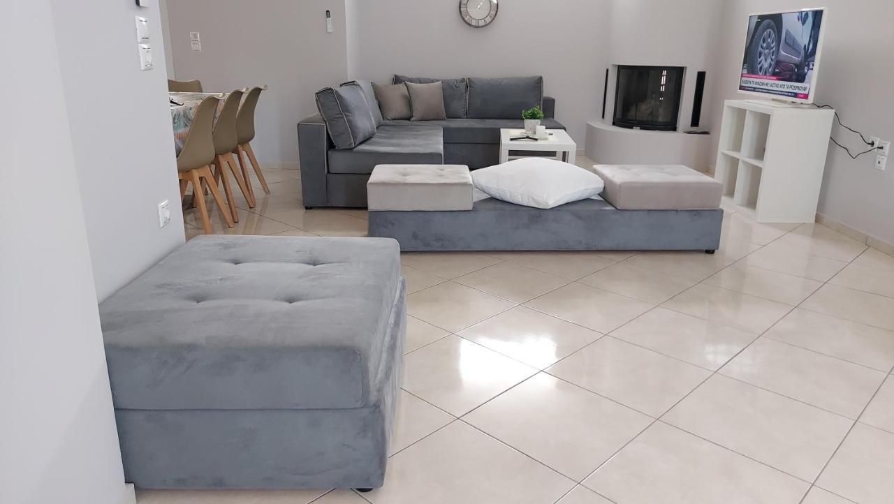 Gianni & Sophia Airport House Apartment *
